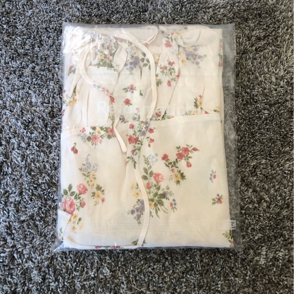 Reformation Maleah Dress - Perfume - Picture 5 of 9